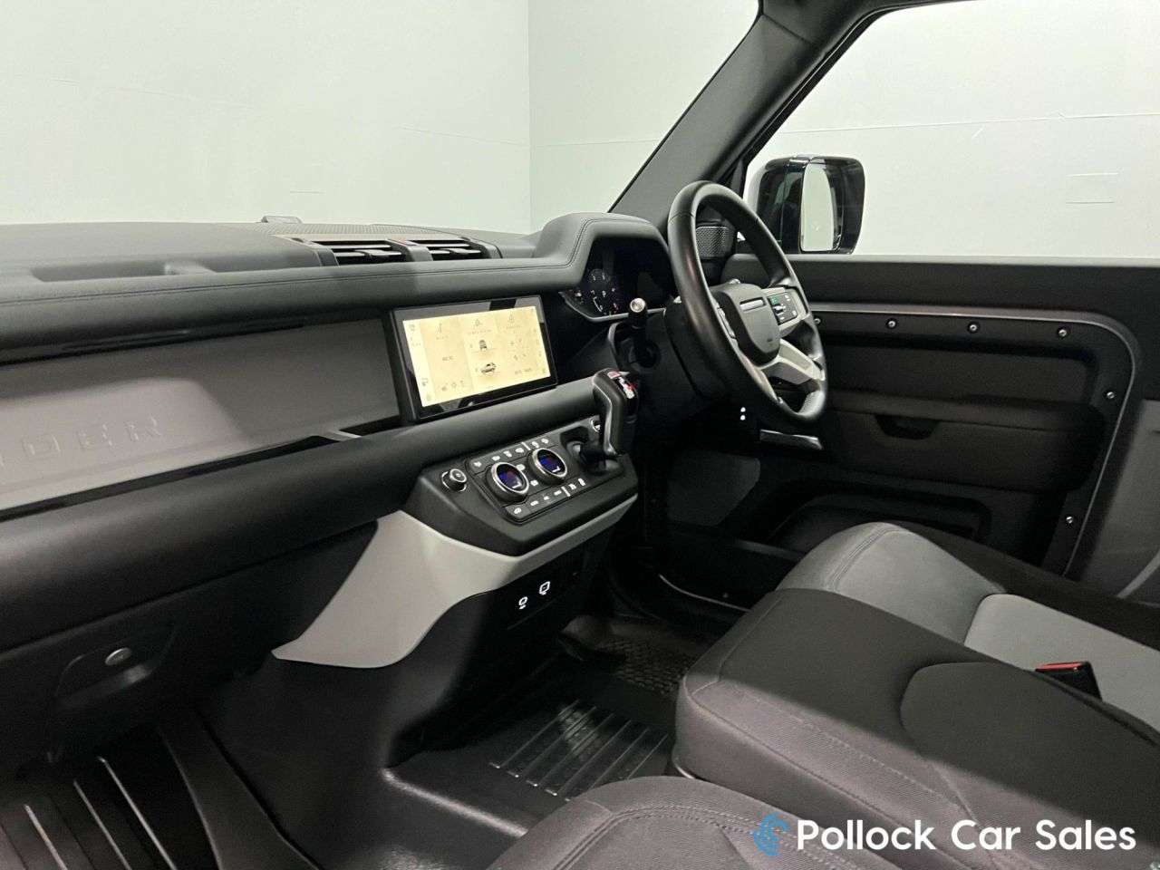 2024 LAND ROVER DEFENDER 90 2024 LAND ROVER DEFENDER 90
