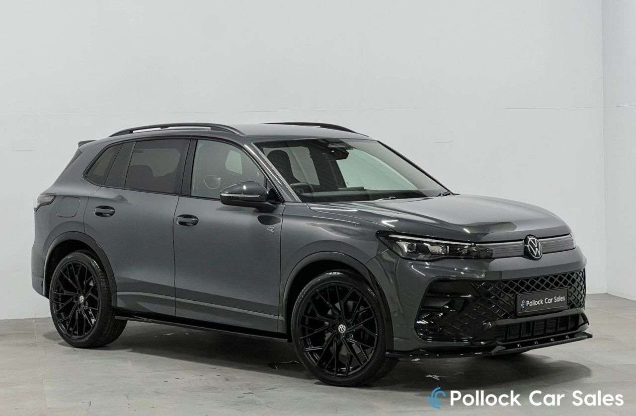 A 2024 VOLKSWAGEN TIGUAN 2.0 TDI R-Line SUV 5dr Diesel DSG Euro 6 (s/s) (150 ps) 21” wheels, A A 2024 VOLKSWAGEN TIGUAN 2.0 TDI R-Line SUV 5dr Diesel DSG Euro 6 (s/s) (150 ps) 21” wheels, A