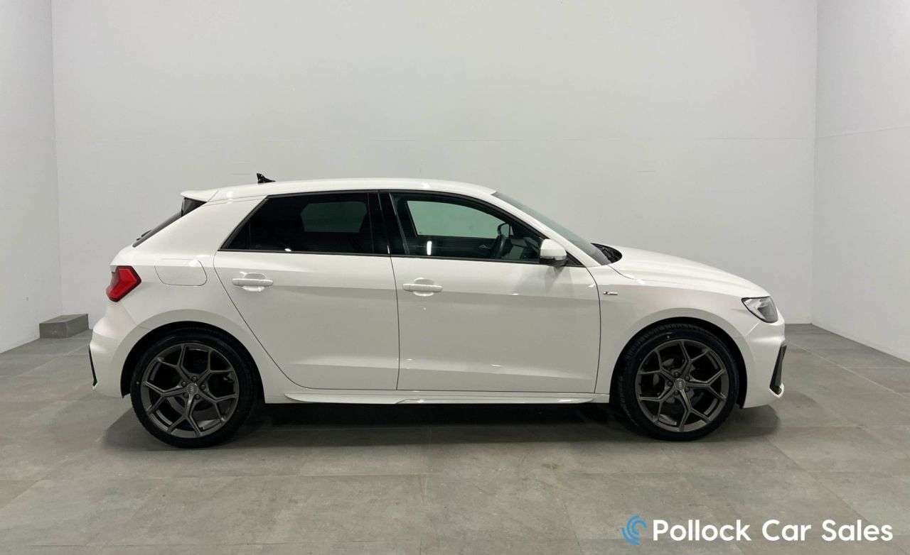 2022 AUDI A1 2022 AUDI A1