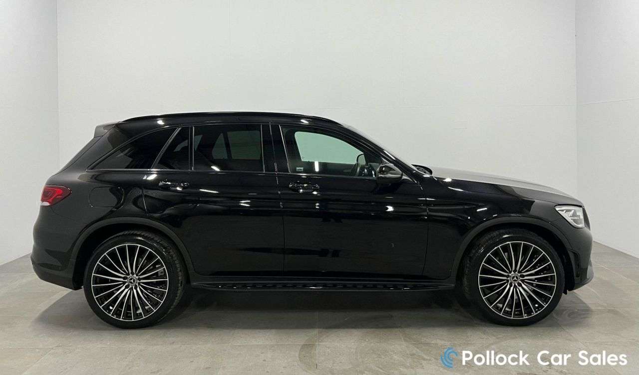 A 2019 MERCEDES-BENZ GLC 2.0 GLC220d AMG Line SUV 5dr Diesel G-Tronic+ 4MATIC Euro 6 (s/s) (194 ps) A 2019 MERCEDES-BENZ GLC 2.0 GLC220d AMG Line SUV 5dr Diesel G-Tronic+ 4MATIC Euro 6 (s/s) (194 ps)