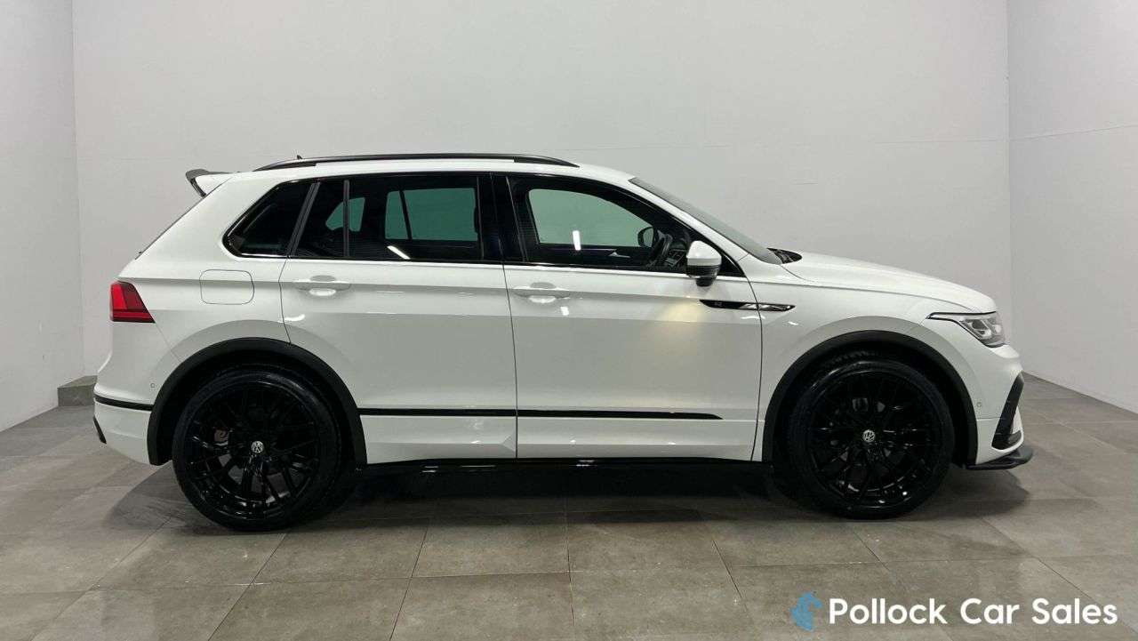 A 2021 VOLKSWAGEN TIGUAN 1.5 TSI R-Line SUV 5dr Petrol DSG Euro 6 (s/s) (150 ps) 21",Aero Kit,FVWSH, A 2021 VOLKSWAGEN TIGUAN 1.5 TSI R-Line SUV 5dr Petrol DSG Euro 6 (s/s) (150 ps) 21",Aero Kit,FVWSH,