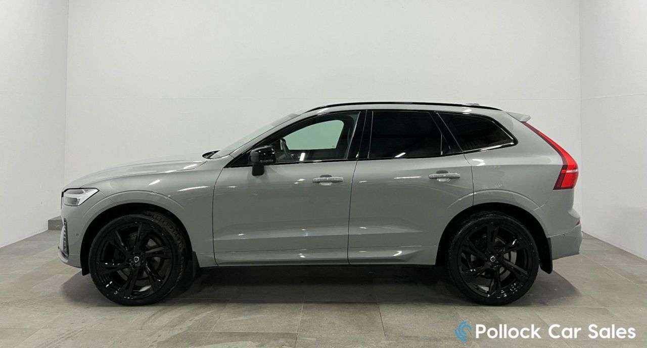 A 2025 VOLVO XC60 2.0 B5 MHEV Plus SUV 5dr Petrol Hybrid Auto AWD Euro 6 (s/s) (250 ps) 22" 3 A 2025 VOLVO XC60 2.0 B5 MHEV Plus SUV 5dr Petrol Hybrid Auto AWD Euro 6 (s/s) (250 ps) 22" 3
