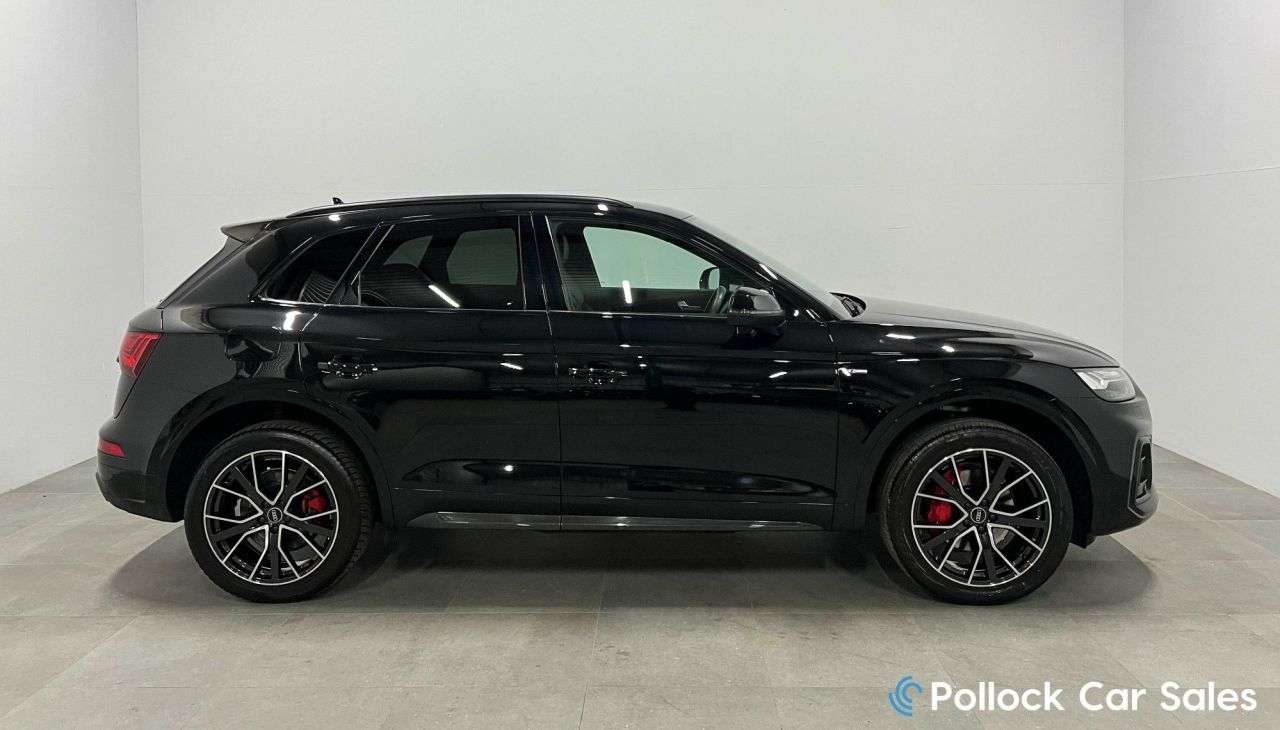A 2021 AUDI Q5 2.0 TDI 40 Edition 1 SUV 5dr Diesel S Tronic quattro Euro 6 (s/s) (204 ps) A 2021 AUDI Q5 2.0 TDI 40 Edition 1 SUV 5dr Diesel S Tronic quattro Euro 6 (s/s) (204 ps)