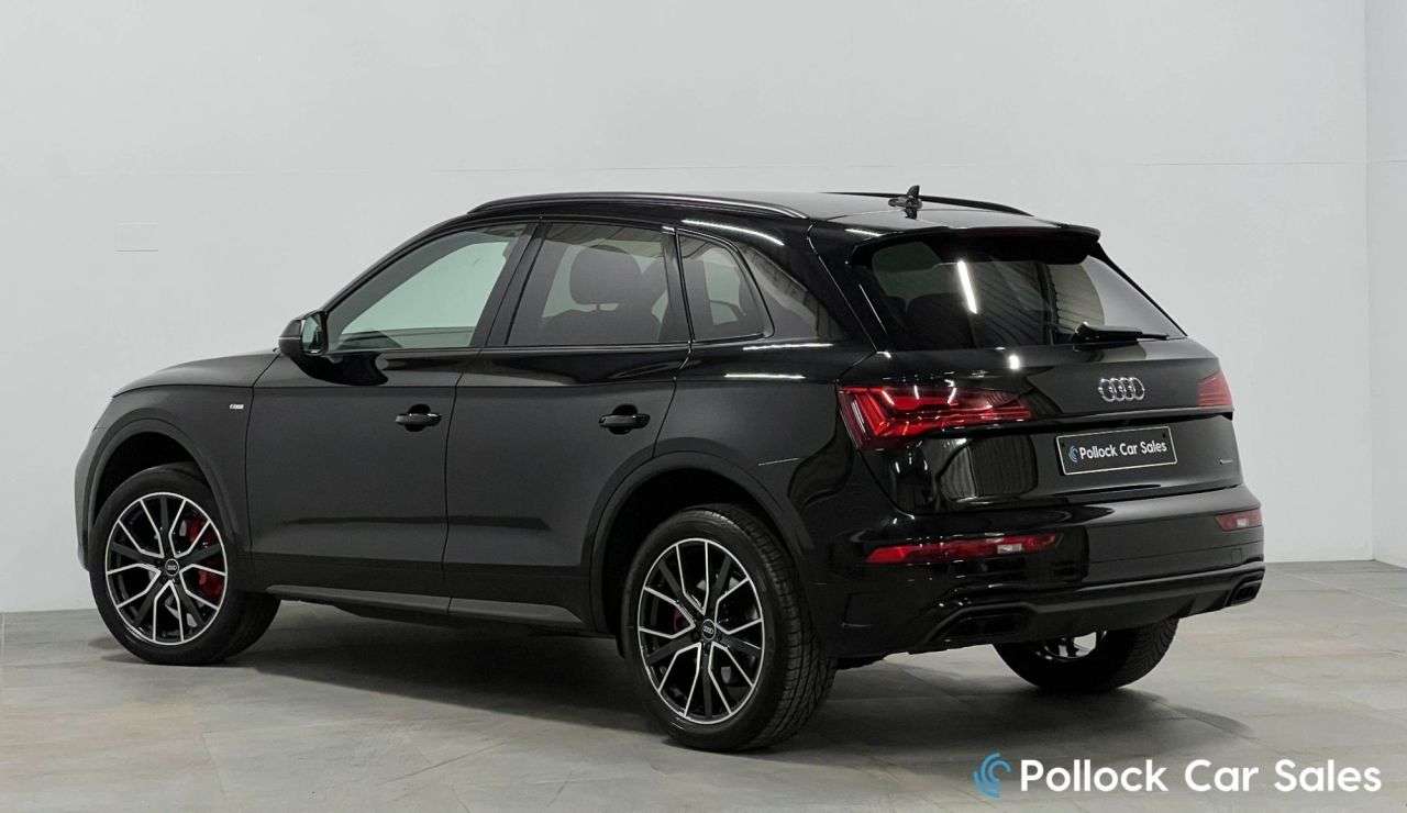 A 2021 AUDI Q5 2.0 TDI 40 Edition 1 SUV 5dr Diesel S Tronic quattro Euro 6 (s/s) (204 ps) A 2021 AUDI Q5 2.0 TDI 40 Edition 1 SUV 5dr Diesel S Tronic quattro Euro 6 (s/s) (204 ps)