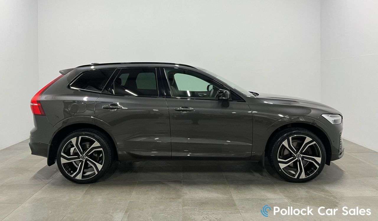 A 2023 VOLVO XC60 2.0 B4 MHEV Plus SUV 5dr Diesel Hybrid Auto AWD Euro 6 (s/s) (197 ps) Diese A 2023 VOLVO XC60 2.0 B4 MHEV Plus SUV 5dr Diesel Hybrid Auto AWD Euro 6 (s/s) (197 ps) Diese