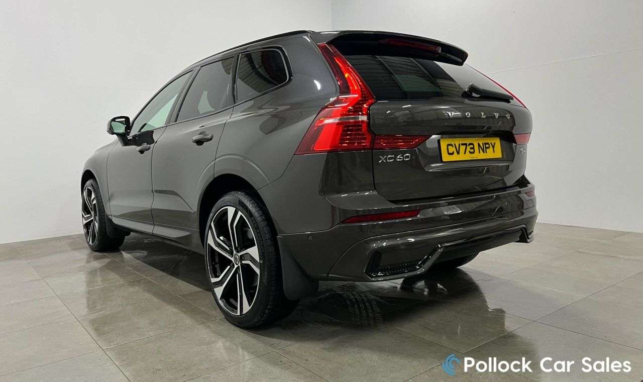 2023 VOLVO XC60 2023 VOLVO XC60