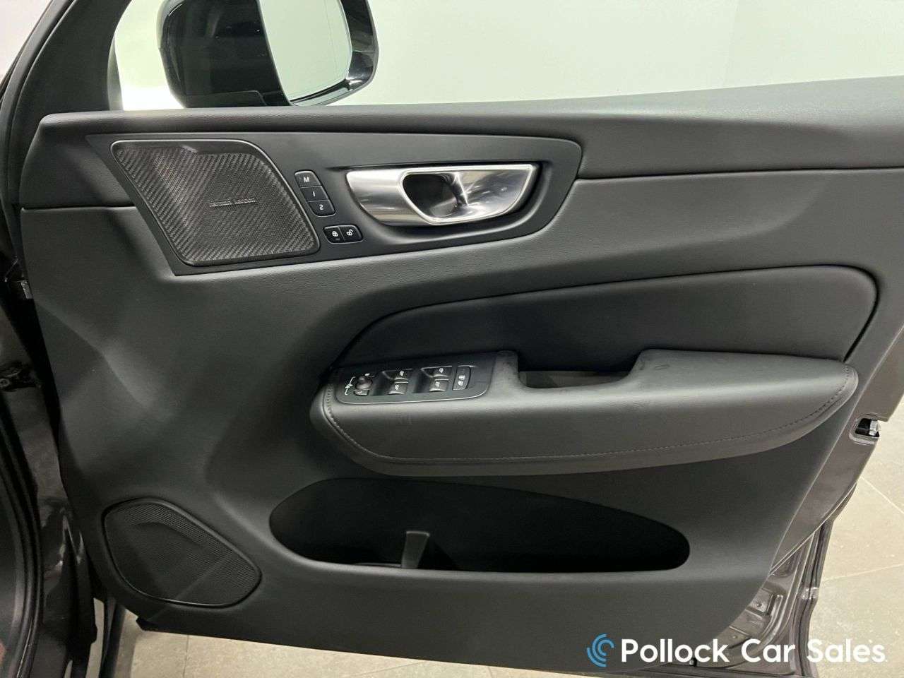 2023 VOLVO XC60 2023 VOLVO XC60