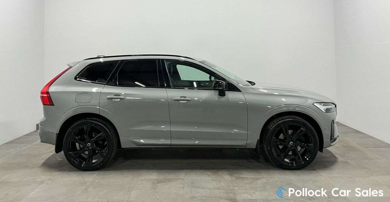 A 2025 VOLVO XC60 2.0 B5 MHEV Plus SUV 5dr Petrol Hybrid Auto AWD Euro 6 (s/s) (250 ps) 22",3 A 2025 VOLVO XC60 2.0 B5 MHEV Plus SUV 5dr Petrol Hybrid Auto AWD Euro 6 (s/s) (250 ps) 22",3
