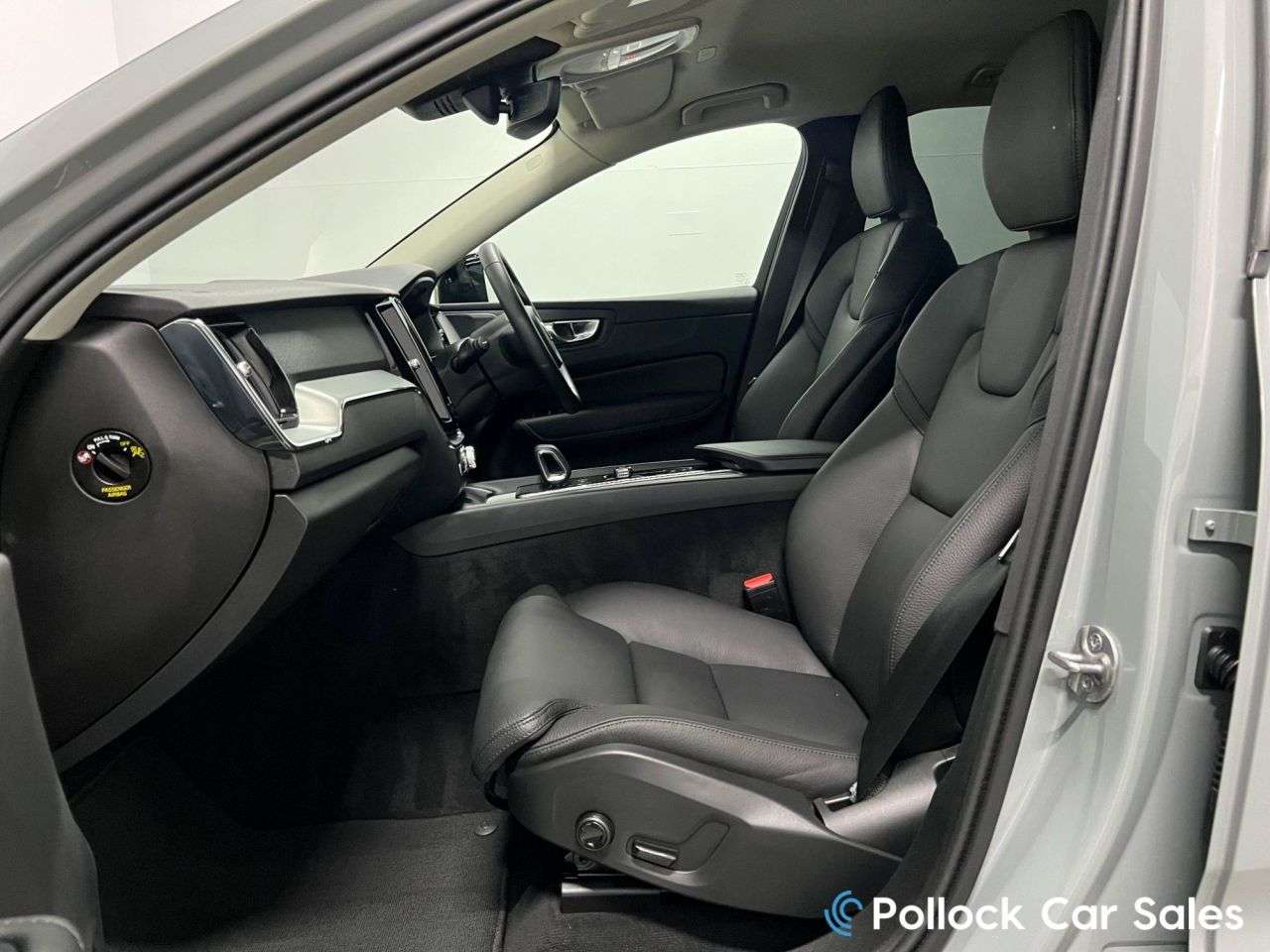 2025 VOLVO XC60 2025 VOLVO XC60