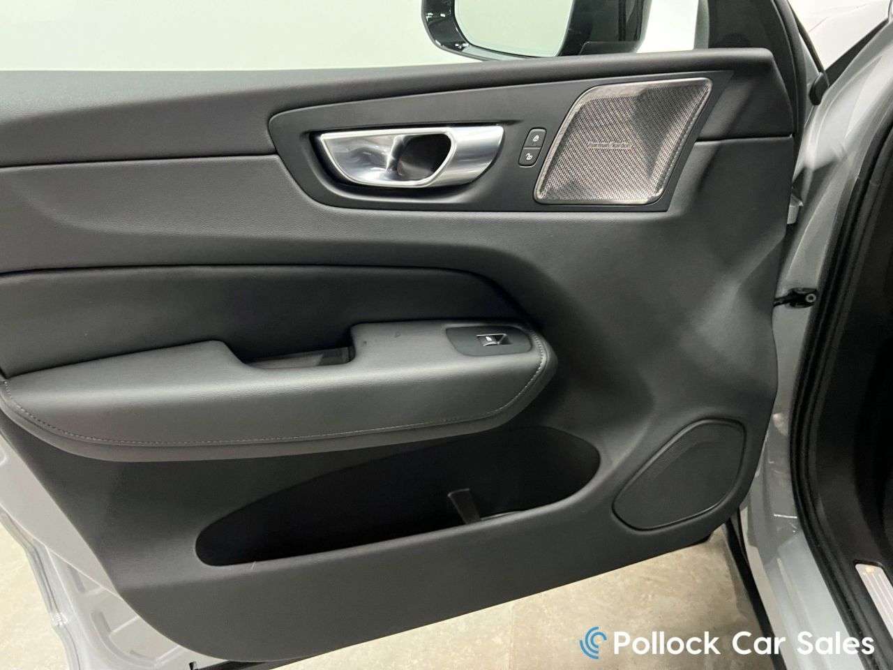 2025 VOLVO XC60 2025 VOLVO XC60