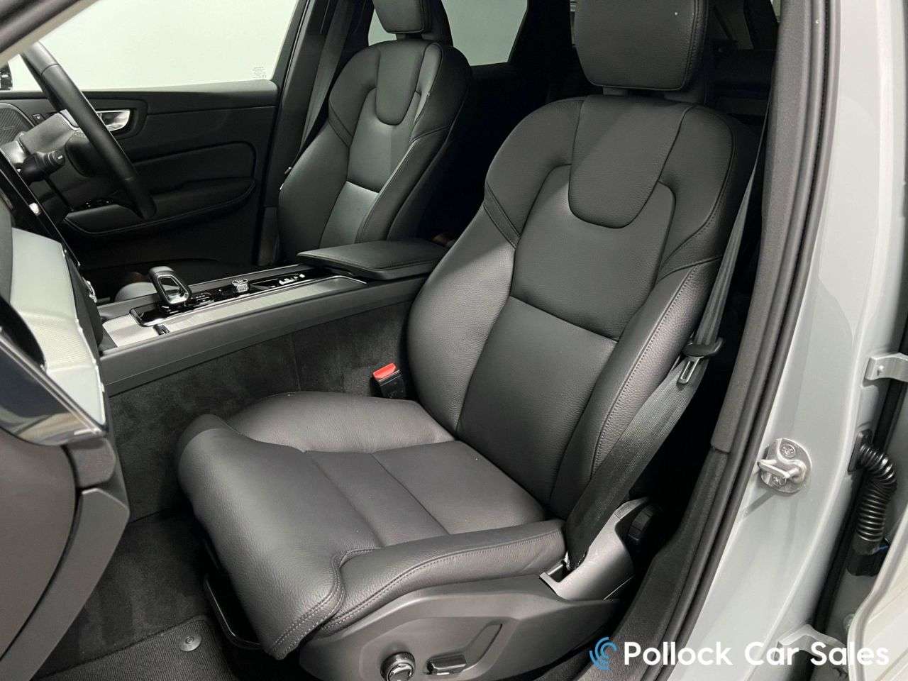 2025 VOLVO XC60 2025 VOLVO XC60