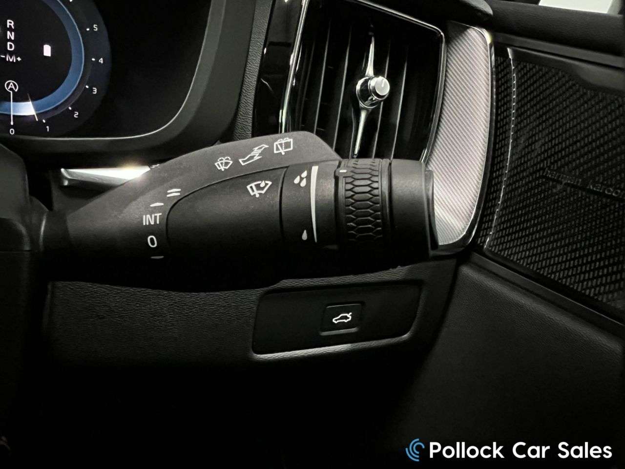 2025 VOLVO XC60 2025 VOLVO XC60