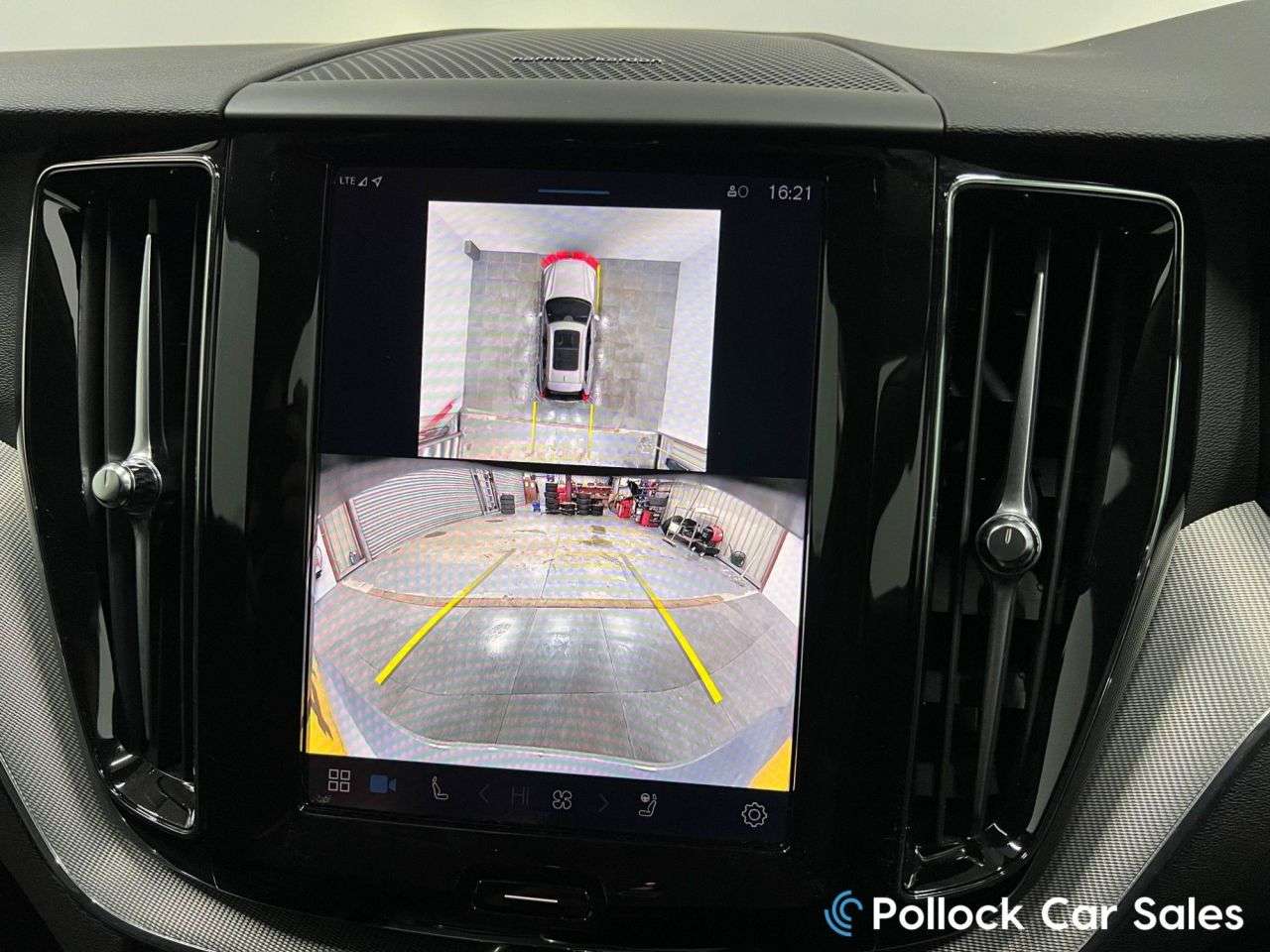 2025 VOLVO XC60 2025 VOLVO XC60