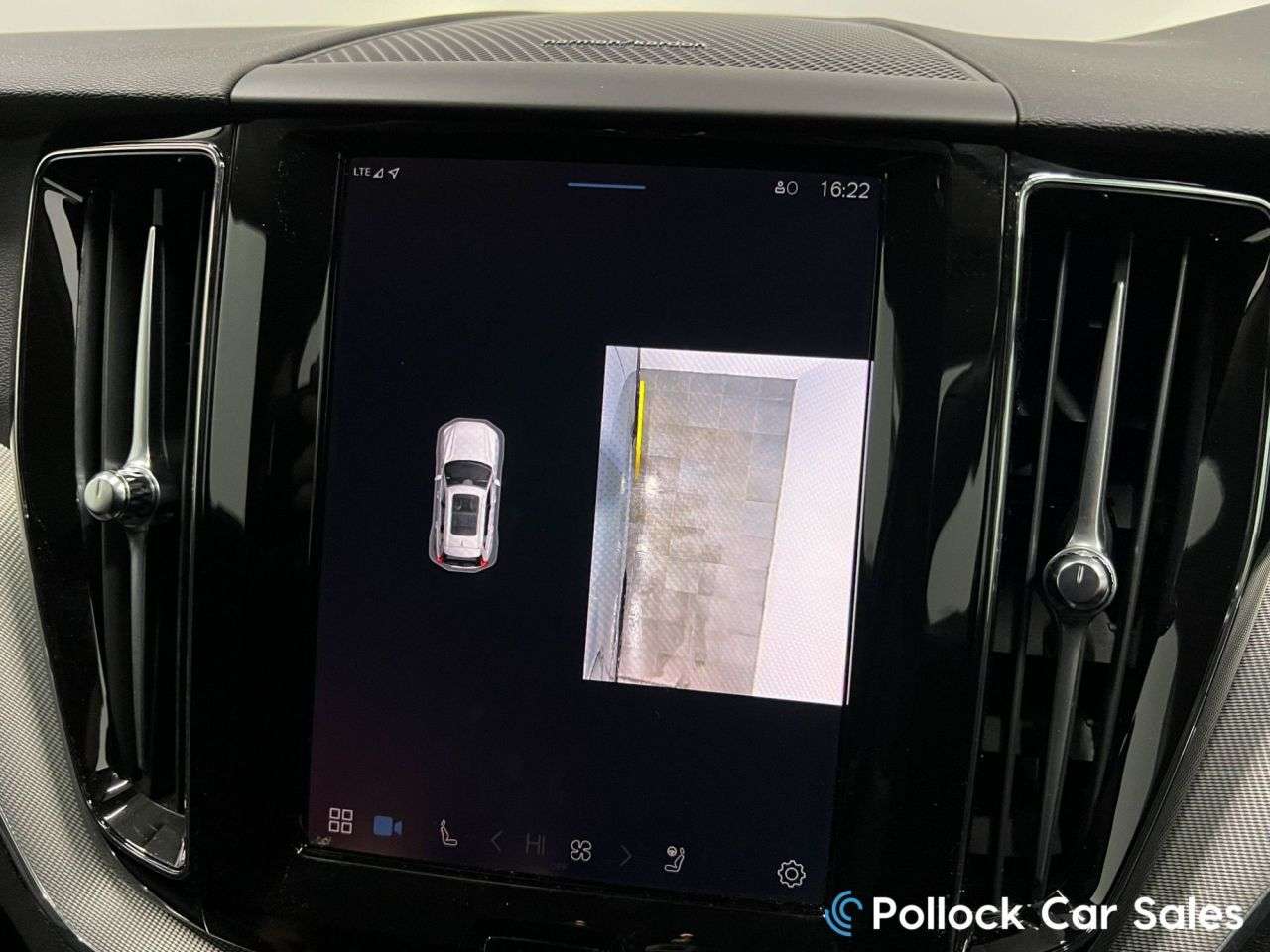 2025 VOLVO XC60 2025 VOLVO XC60