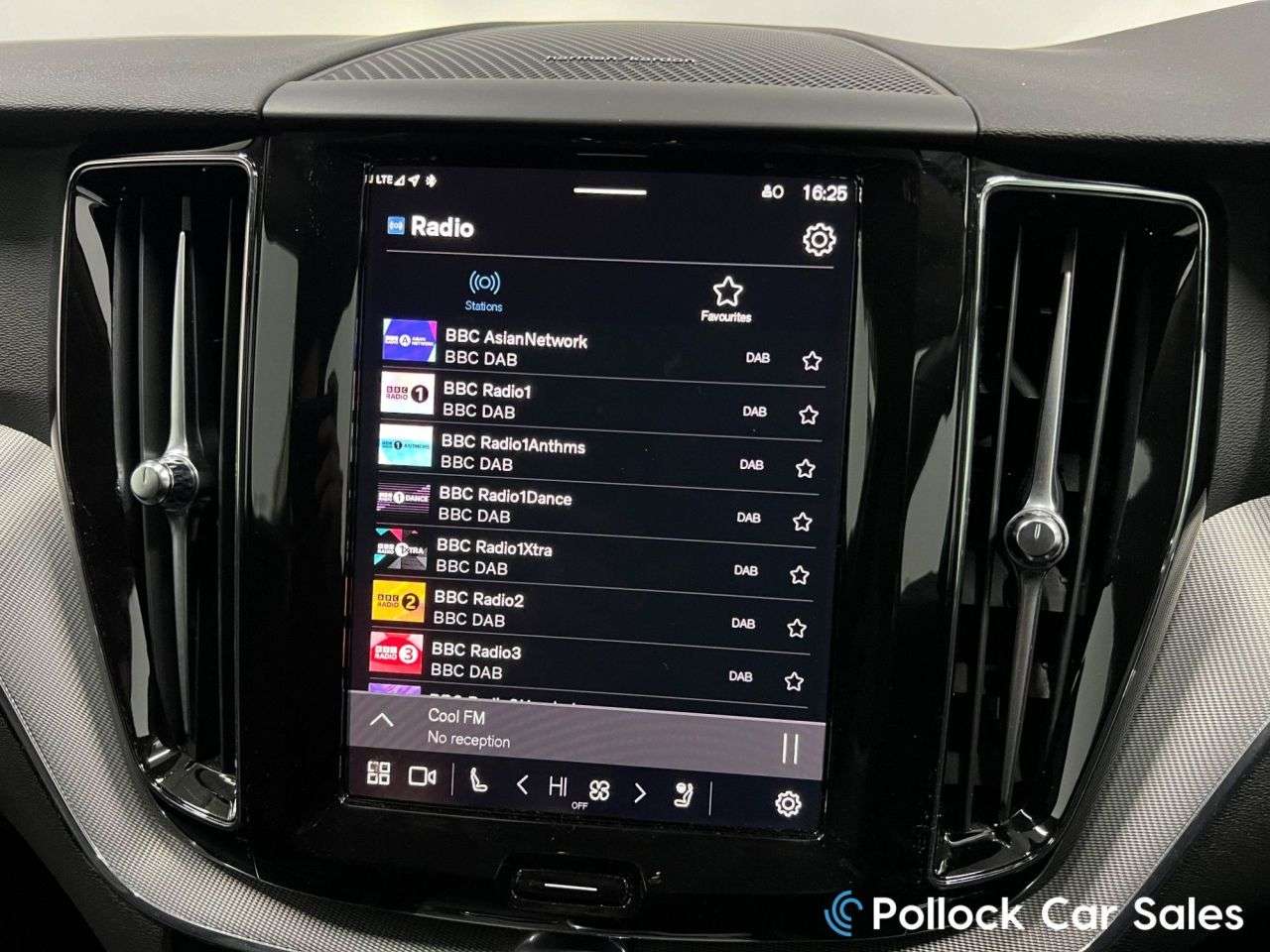 2025 VOLVO XC60 2025 VOLVO XC60