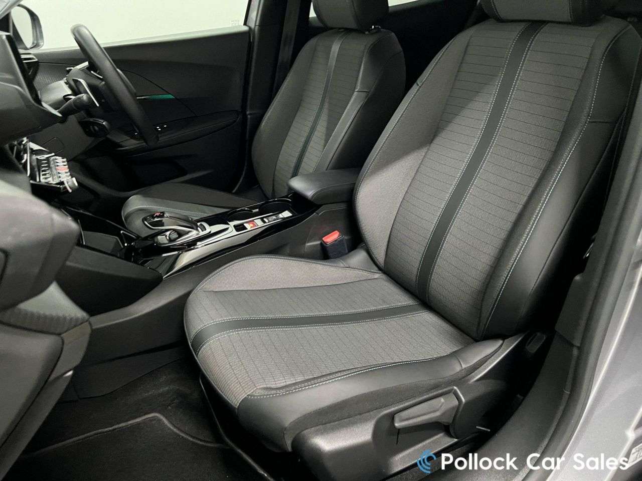 2021 PEUGEOT 2008 2021 PEUGEOT 2008