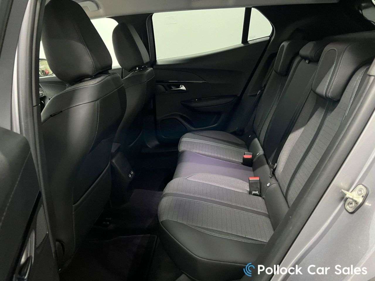 2021 PEUGEOT 2008 2021 PEUGEOT 2008