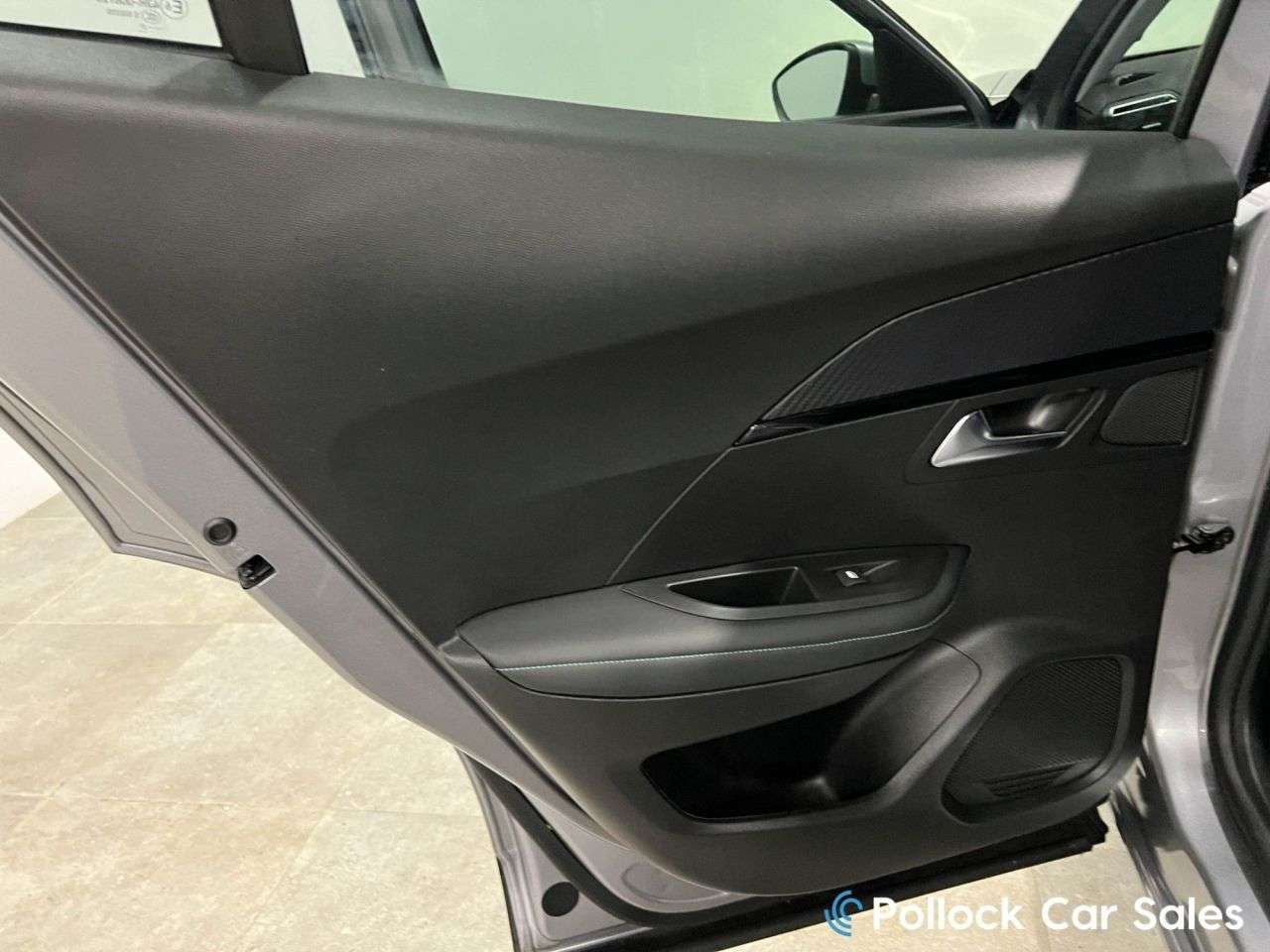 2021 PEUGEOT 2008 2021 PEUGEOT 2008