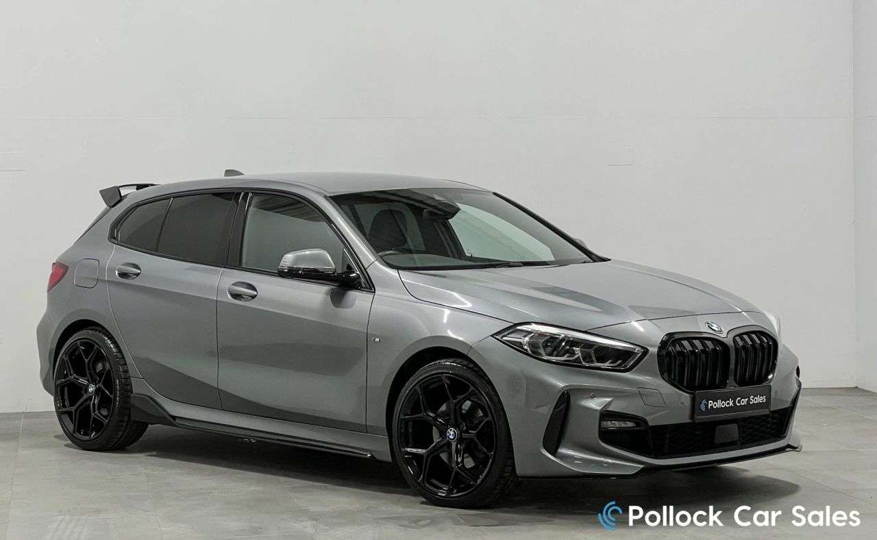 A 2024 BMW 1 SERIES 1.5 118i M Sport (LCP) Hatchback 5dr Petrol DCT Euro 6 (s/s) (136 ps) 19" M A 2024 BMW 1 SERIES 1.5 118i M Sport (LCP) Hatchback 5dr Petrol DCT Euro 6 (s/s) (136 ps) 19" M