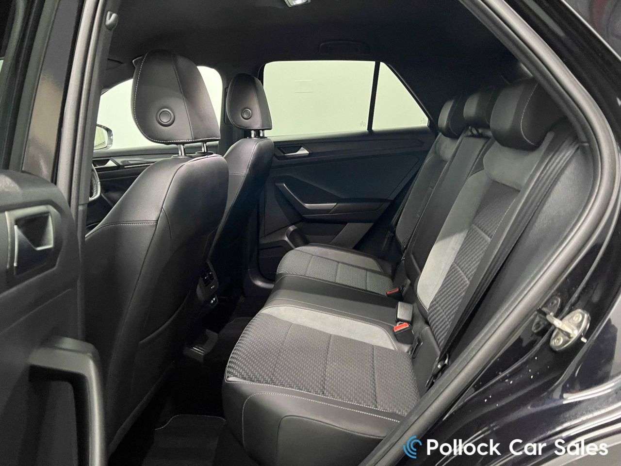 2021 VOLKSWAGEN T-ROC 2021 VOLKSWAGEN T-ROC