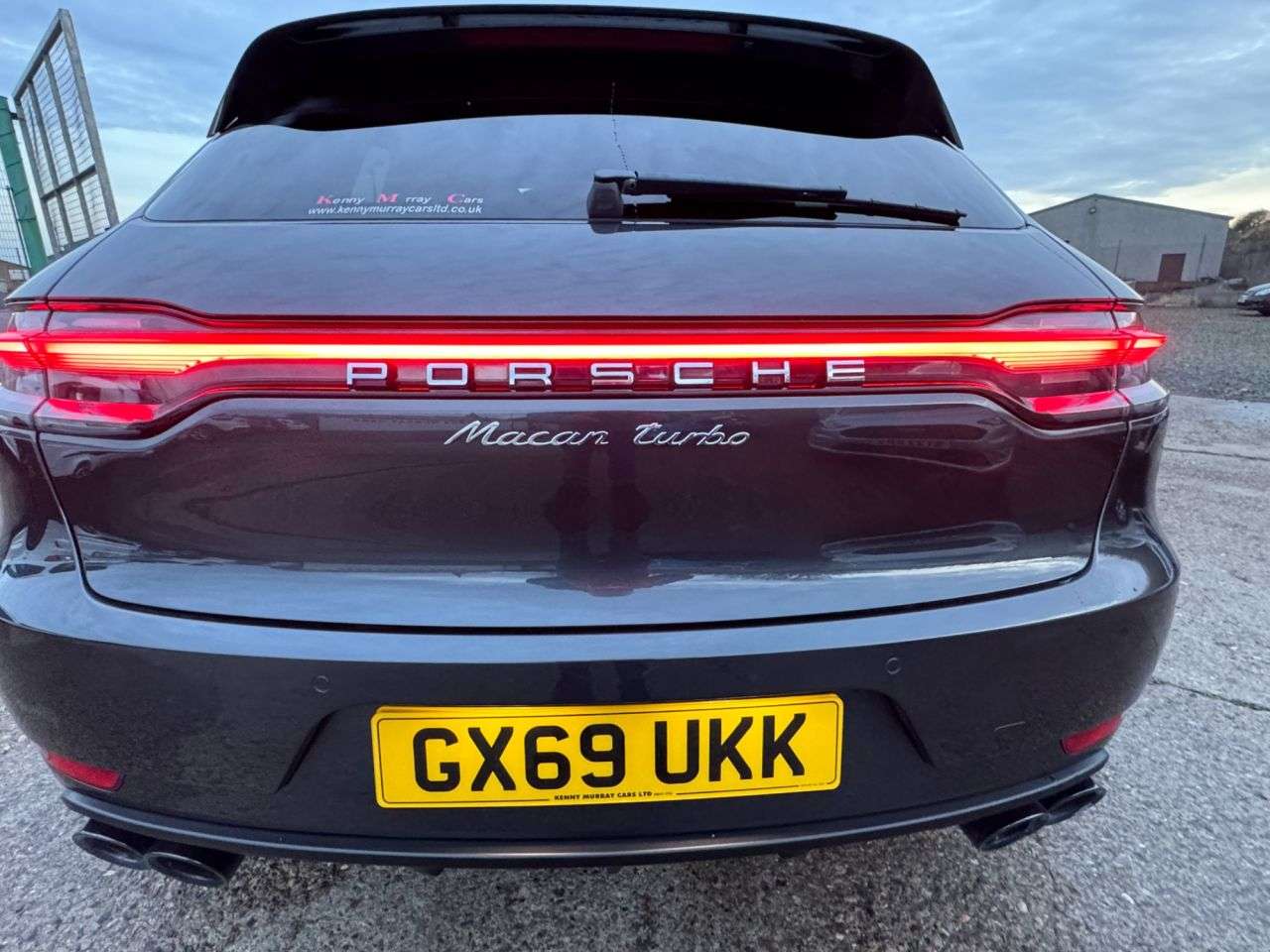 2019 PORSCHE MACAN 2019 PORSCHE MACAN