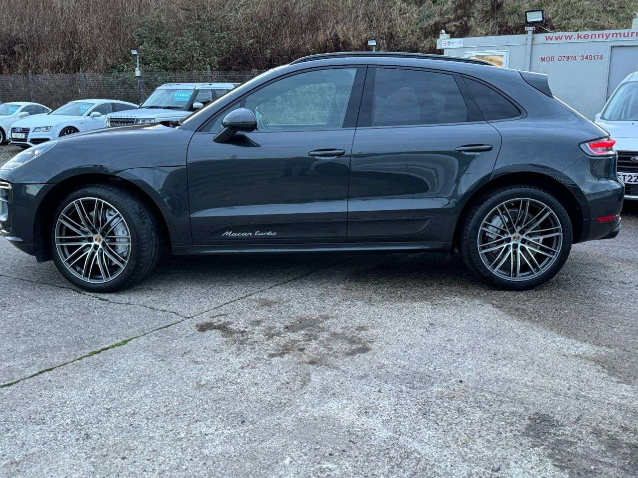 2019 PORSCHE MACAN 2019 PORSCHE MACAN