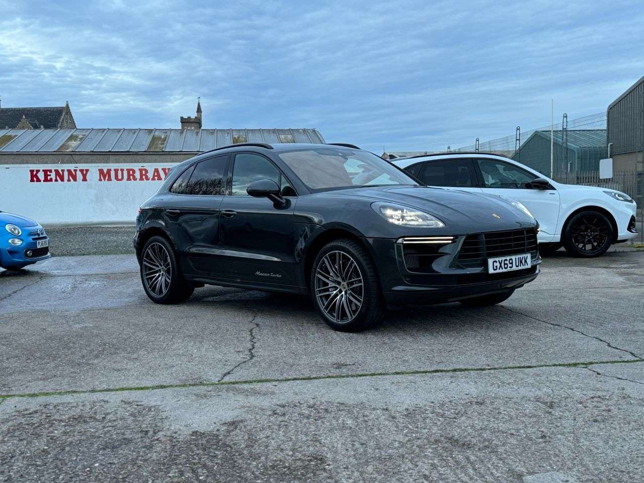 2019 PORSCHE MACAN 2019 PORSCHE MACAN