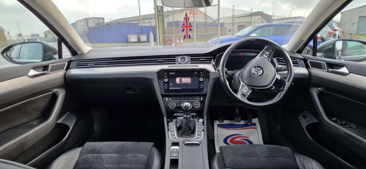 2019 VOLKSWAGEN PASSAT 2019 VOLKSWAGEN PASSAT