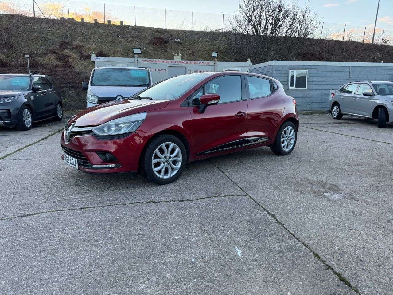 2016 RENAULT CLIO 2016 RENAULT CLIO