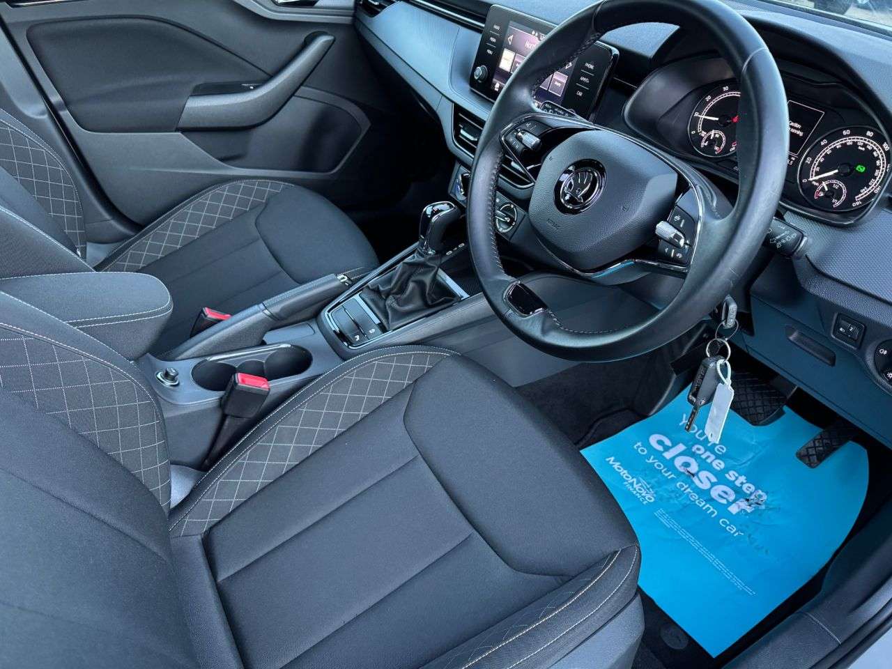 2016 RENAULT CLIO 2016 RENAULT CLIO