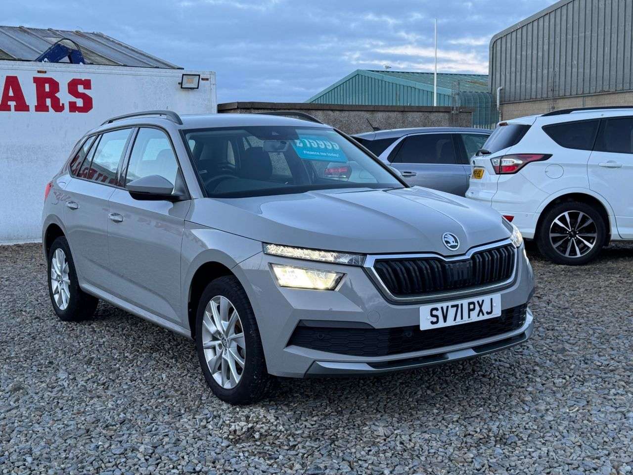 A 2021 SKODA KAMIQ 1.0 TSI SE SUV 5dr Petrol DSG Euro 6 (s/s) (110 ps) A 2021 SKODA KAMIQ 1.0 TSI SE SUV 5dr Petrol DSG Euro 6 (s/s) (110 ps)