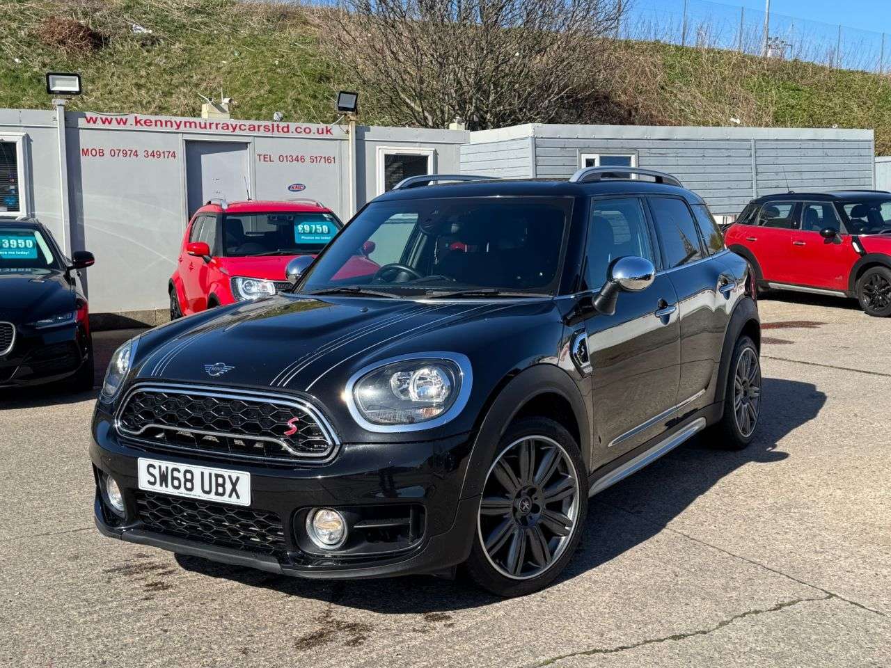 A 2018 MINI COUNTRYMAN 2.0 GPF Cooper S SUV 5dr Petrol Manual Euro 6 (s/s) (192 ps) A 2018 MINI COUNTRYMAN 2.0 GPF Cooper S SUV 5dr Petrol Manual Euro 6 (s/s) (192 ps)
