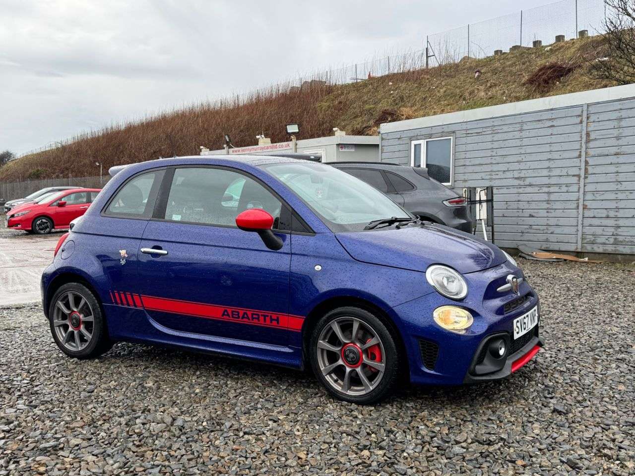 2017 ABARTH 595 2017 ABARTH 595