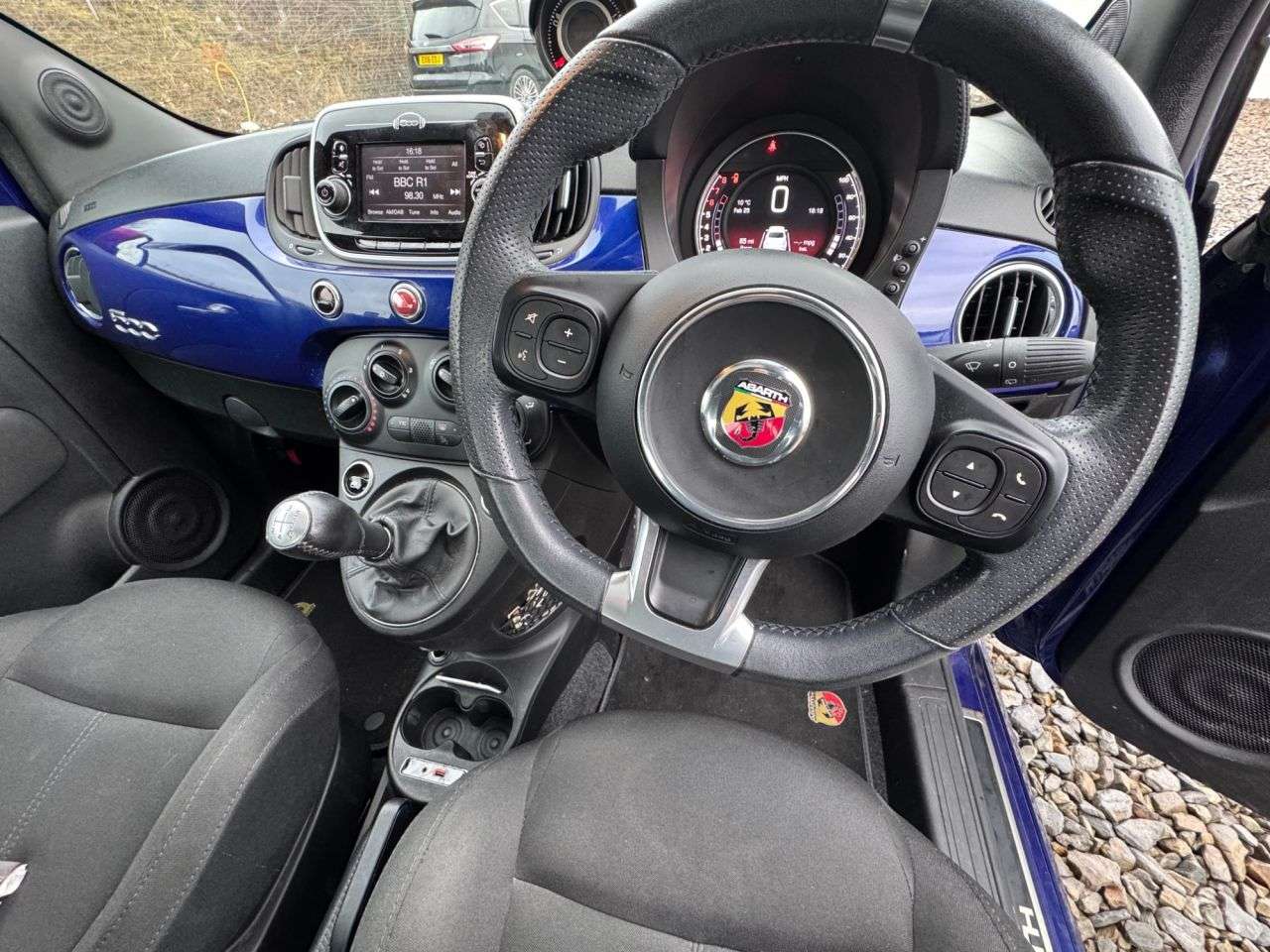 2017 ABARTH 595 2017 ABARTH 595