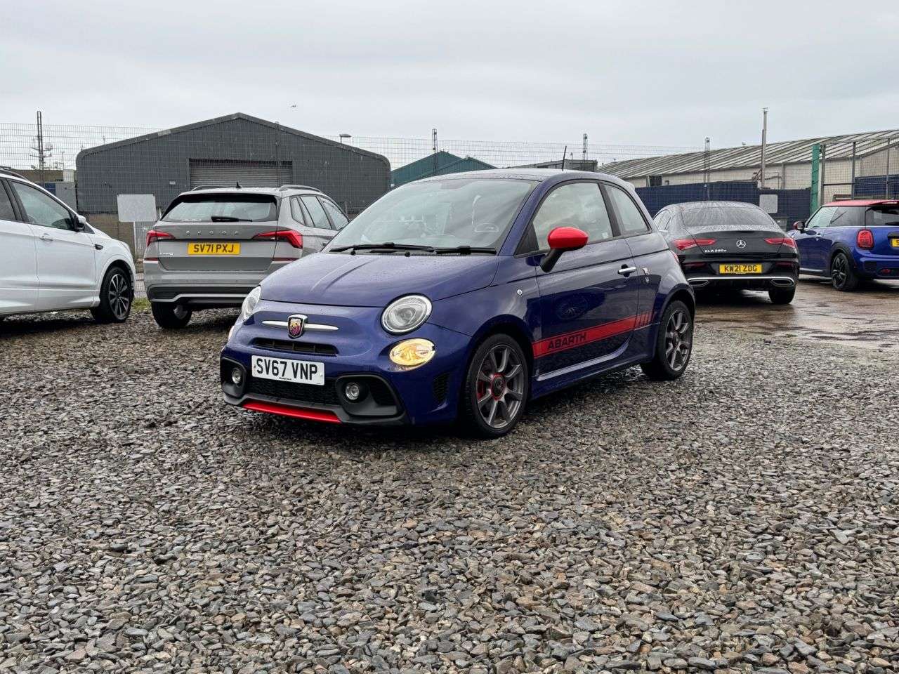 2017 ABARTH 595 2017 ABARTH 595