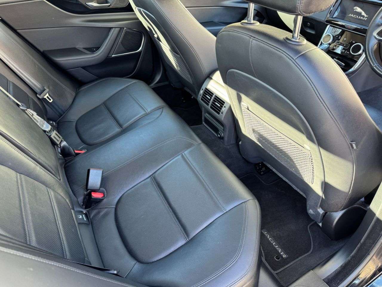 2020 JAGUAR XE 2020 JAGUAR XE