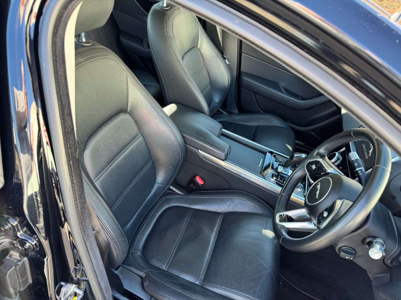 2020 JAGUAR XE 2020 JAGUAR XE