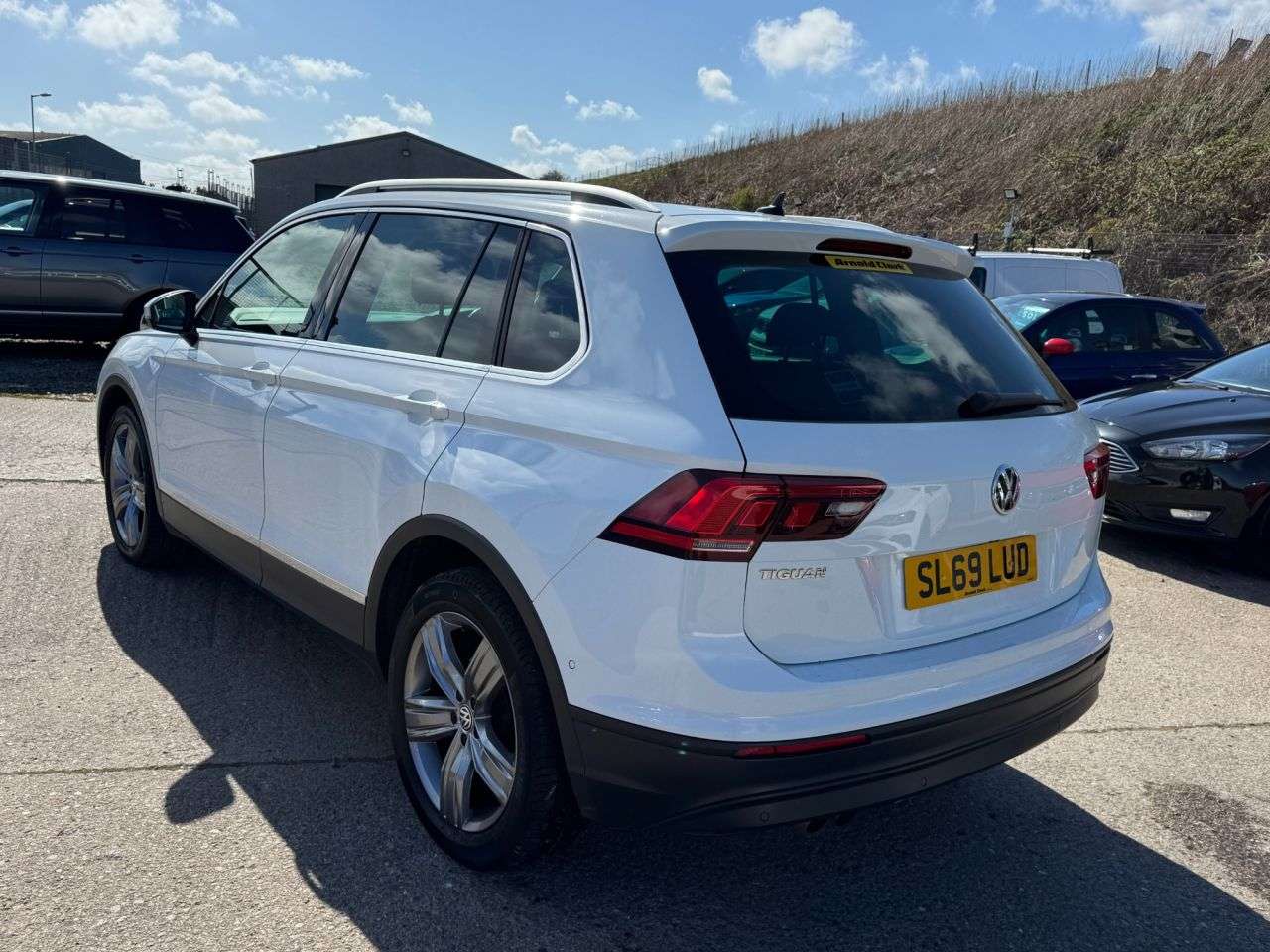 2019 VOLKSWAGEN TIGUAN 2019 VOLKSWAGEN TIGUAN