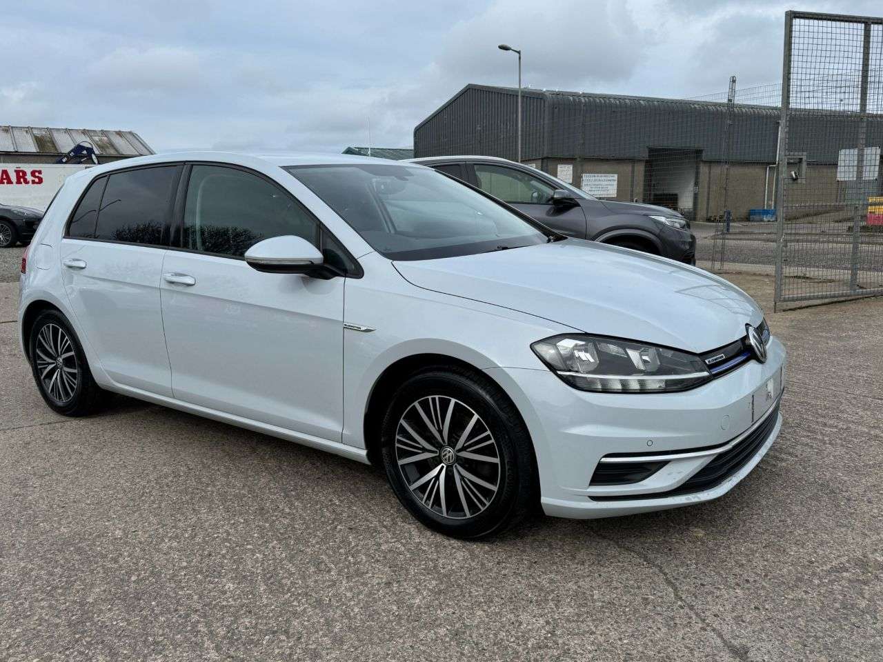 2020 VOLKSWAGEN GOLF 2020 VOLKSWAGEN GOLF