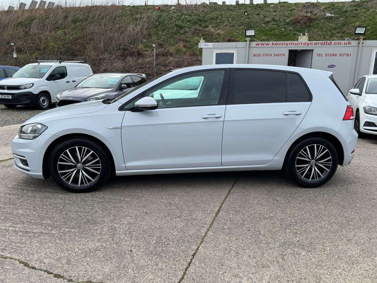 2020 VOLKSWAGEN GOLF 2020 VOLKSWAGEN GOLF