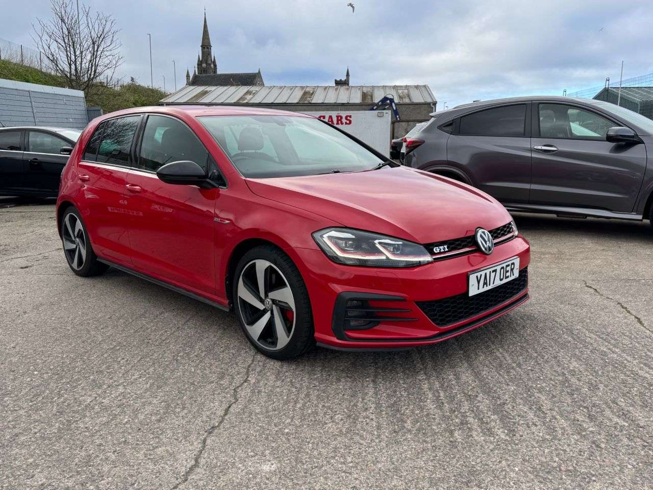 A 2017 VOLKSWAGEN GOLF 2.0 TSI BlueMotion Tech GTI Hatchback 5dr Petrol Manual Euro 6 (s/s) (230 p A 2017 VOLKSWAGEN GOLF 2.0 TSI BlueMotion Tech GTI Hatchback 5dr Petrol Manual Euro 6 (s/s) (230 p