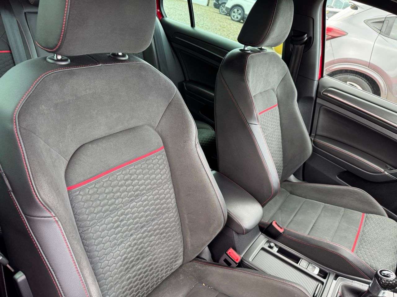 2017 VOLKSWAGEN GOLF 2017 VOLKSWAGEN GOLF