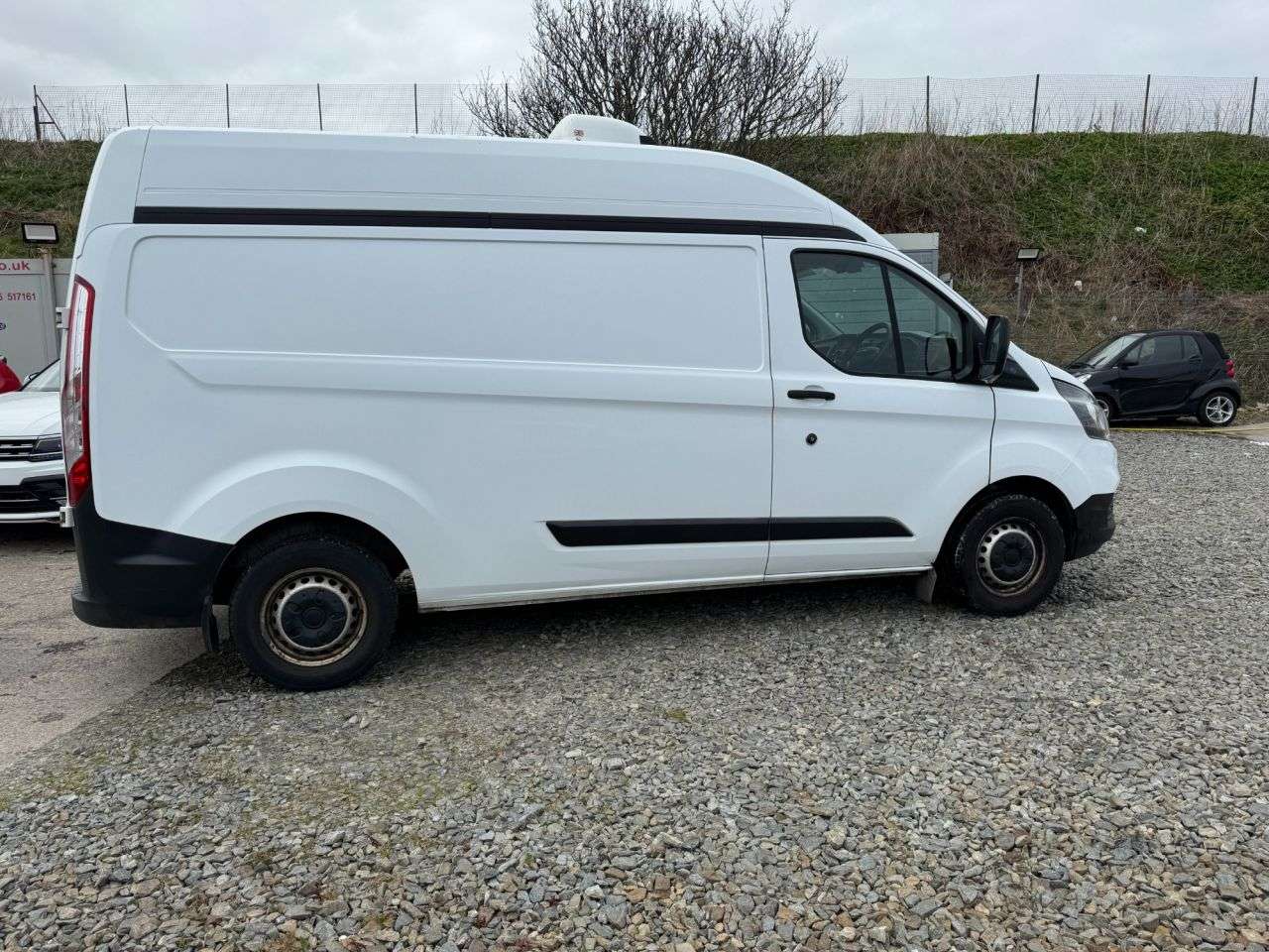 A 2021 FORD TRANSIT CUSTOM 2.0 300 EcoBlue Leader Panel Van 5dr Diesel Manual L2 H2 Euro 6 (s/s) (130 A 2021 FORD TRANSIT CUSTOM 2.0 300 EcoBlue Leader Panel Van 5dr Diesel Manual L2 H2 Euro 6 (s/s) (130