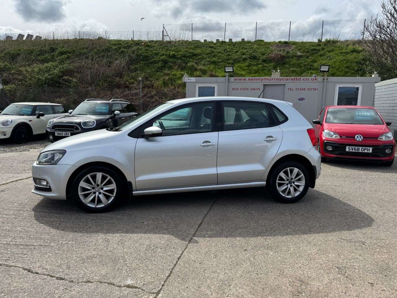 2015 VOLKSWAGEN POLO 2015 VOLKSWAGEN POLO