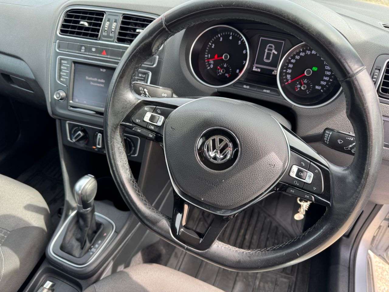 2015 VOLKSWAGEN POLO 2015 VOLKSWAGEN POLO
