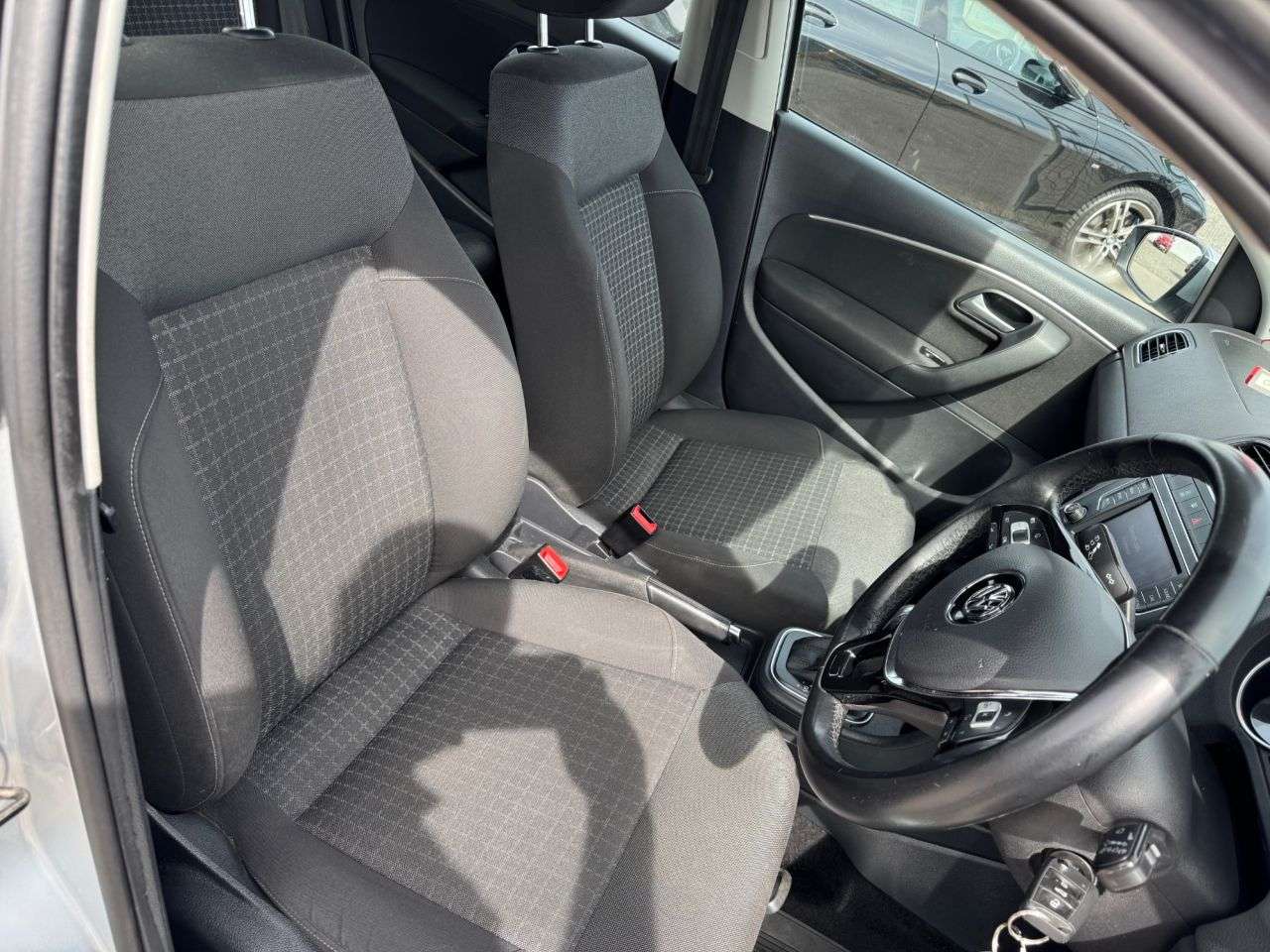 2015 VOLKSWAGEN POLO 2015 VOLKSWAGEN POLO