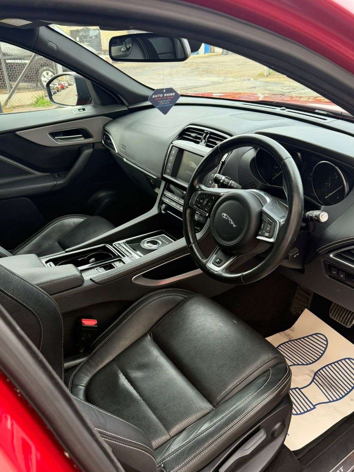 2018 JAGUAR F-PACE 2018 JAGUAR F-PACE