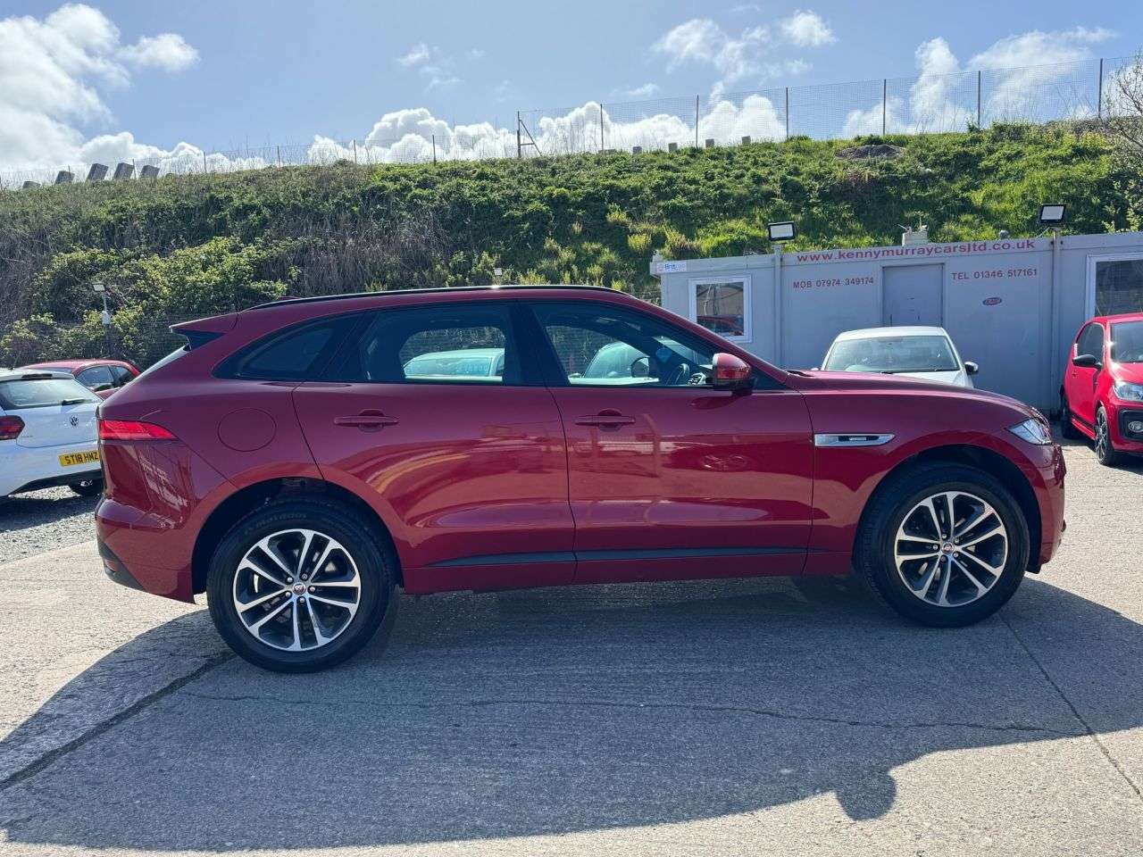 2018 JAGUAR F-PACE 2018 JAGUAR F-PACE