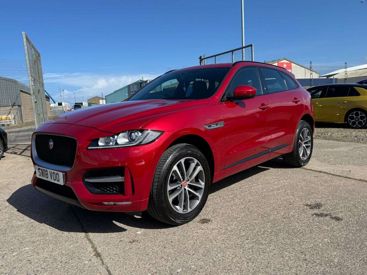 A 2018 JAGUAR F-PACE 2.0 D180 R-Sport SUV 5dr Diesel Auto AWD Euro 6 (s/s) (180 ps) A 2018 JAGUAR F-PACE 2.0 D180 R-Sport SUV 5dr Diesel Auto AWD Euro 6 (s/s) (180 ps)
