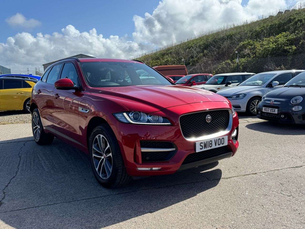 2018 JAGUAR F-PACE 2018 JAGUAR F-PACE